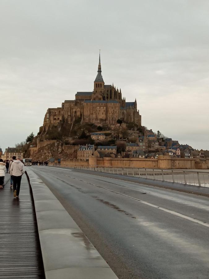 Gite La Mer, 50M De La Mer Saint-Germain-sur-Ay ภายนอก รูปภาพ